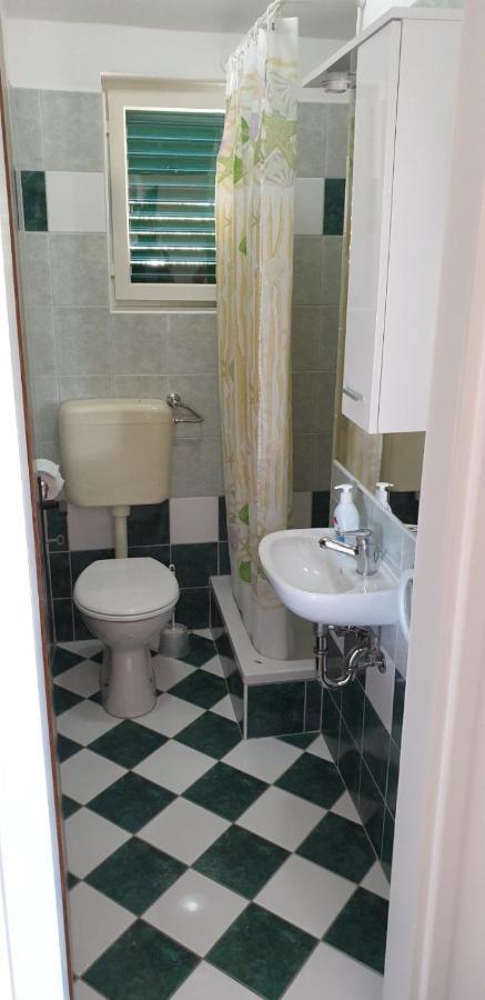 Apartment Roglic Rab Town Ngoại thất bức ảnh