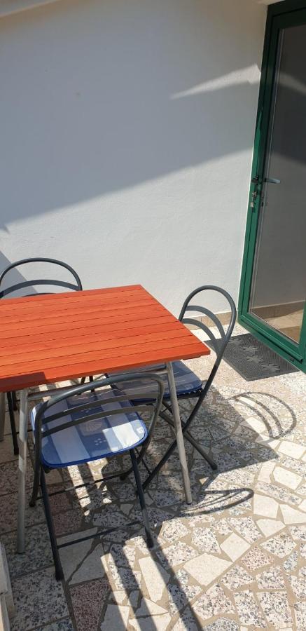 Apartment Roglic Rab Town Ngoại thất bức ảnh